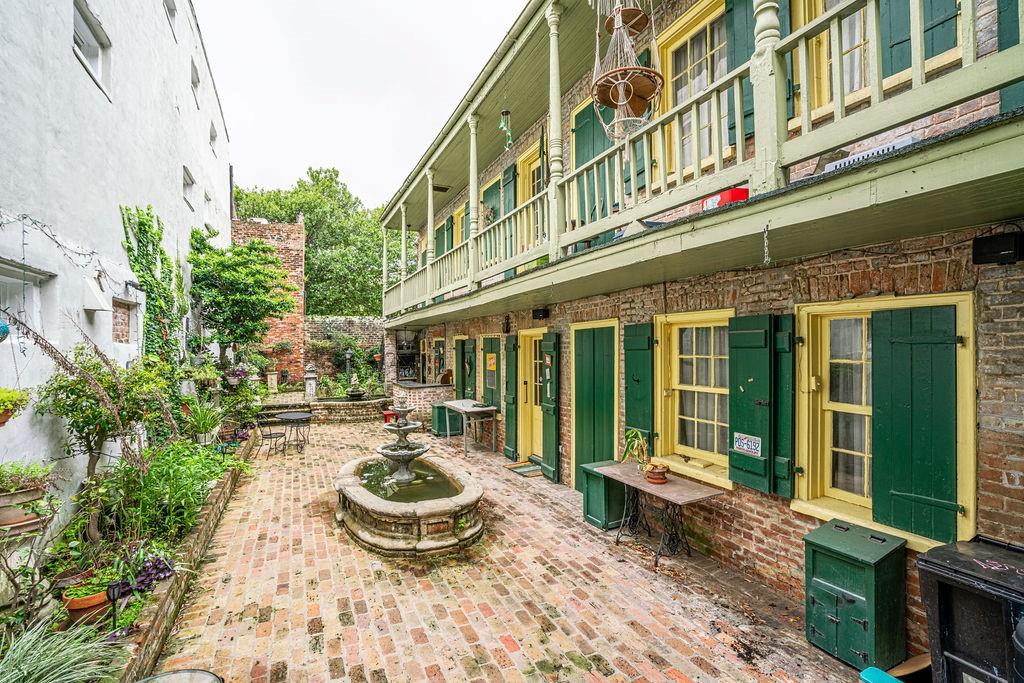 716 DUMAINE Street