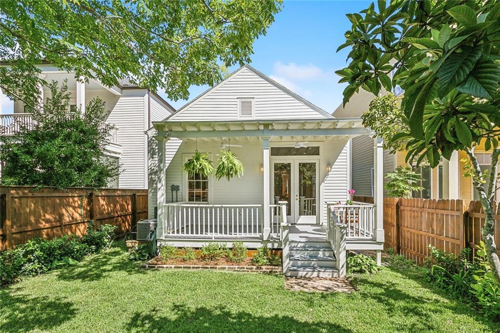 6036 CONSTANCE Street