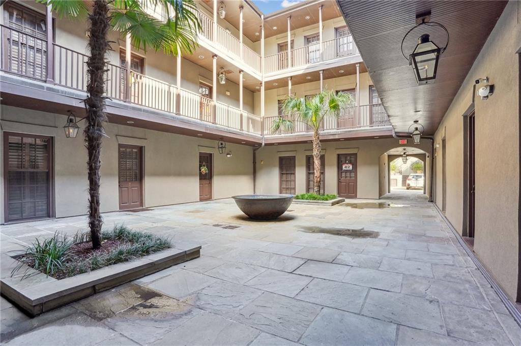1029 ESPLANADE Avenue 23