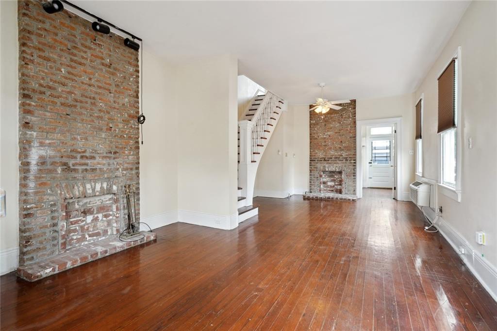 1027 SEVENTH Street