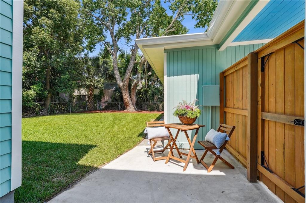 5643 CANAL Boulevard