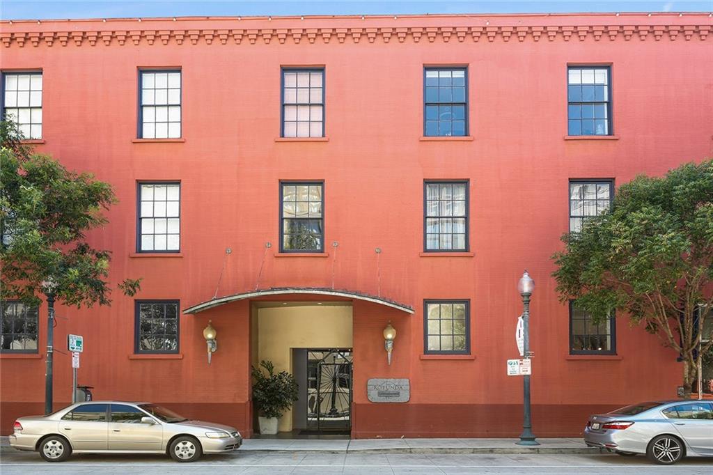 330 JULIA Street 304