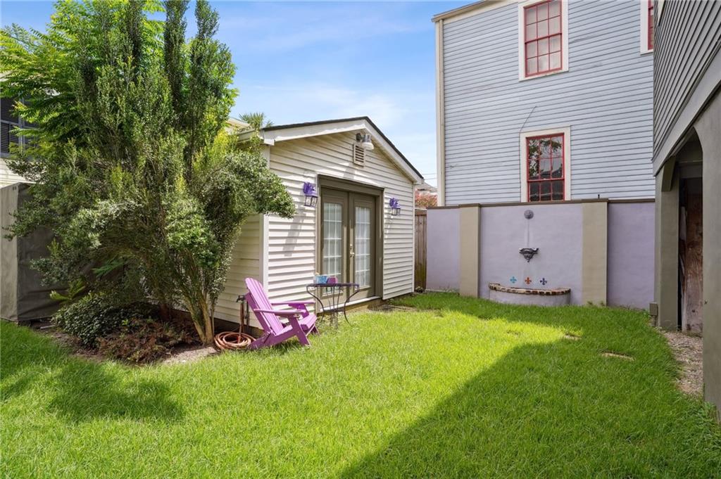 2236 CONSTANCE Street