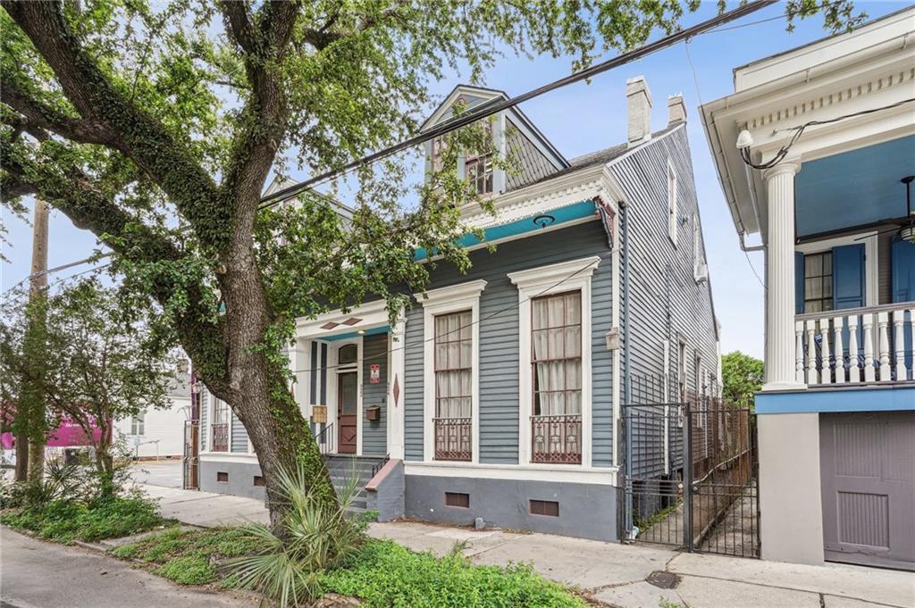 922 ELYSIAN FIELDS Avenue D