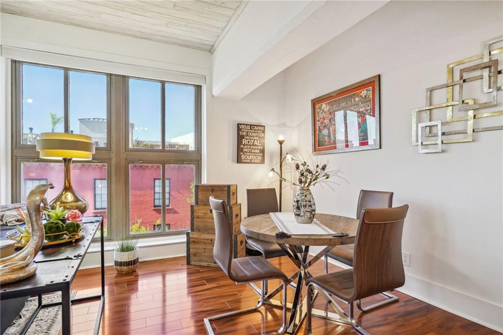 333 JULIA Street 402