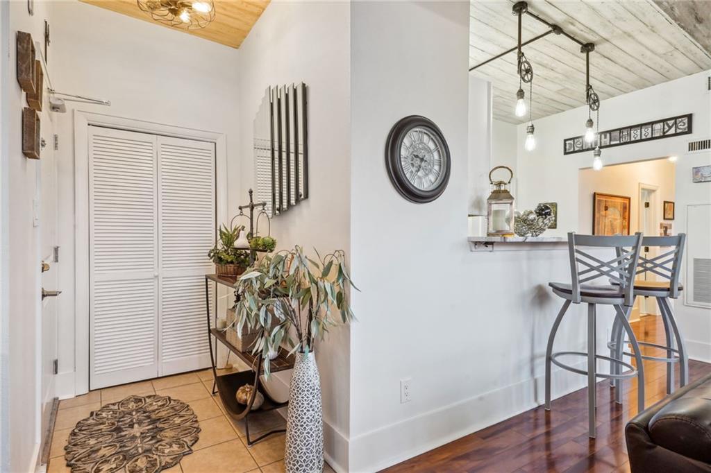 333 JULIA Street 402