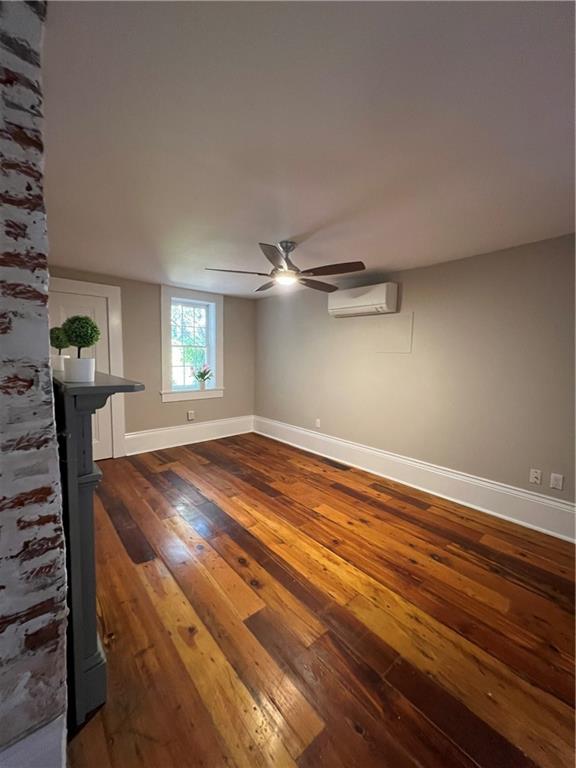 1117 BOURBON Street 4