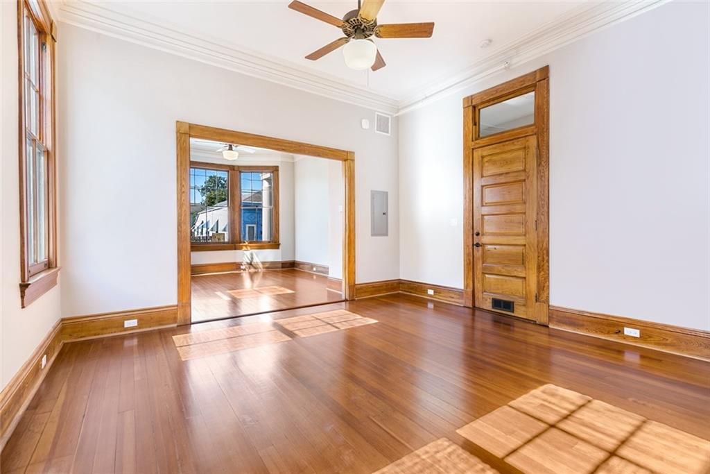 1221 MANDEVILLE Street 101
