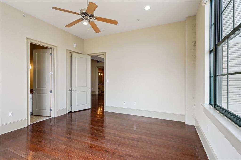 1201 CANAL Street 327