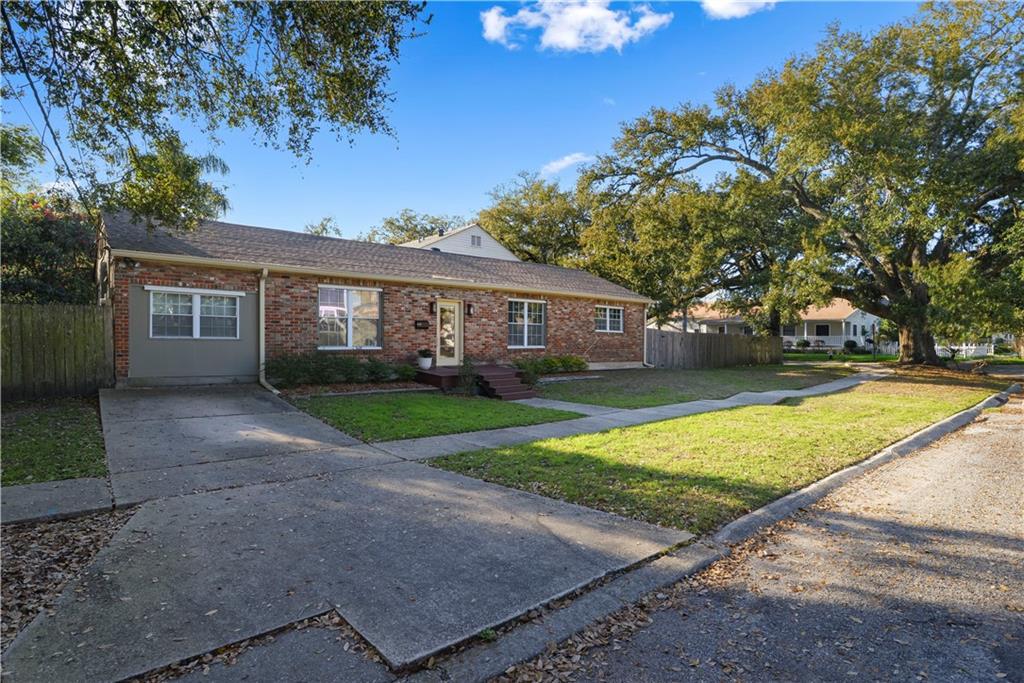 5122 PRATT Drive
