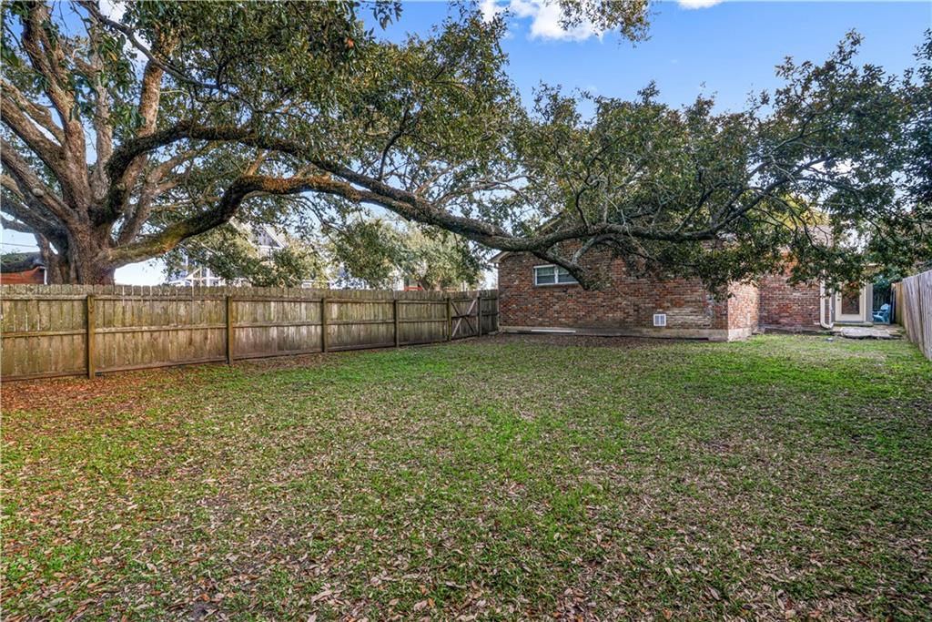 5122 PRATT Drive