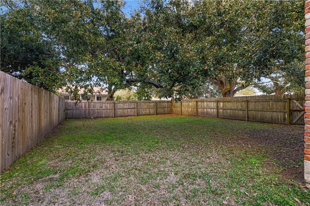 5122 PRATT Drive