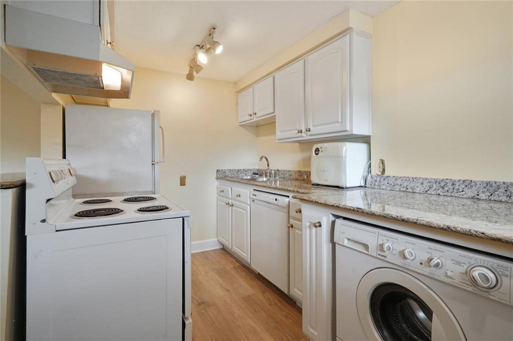 718 FRENCHMEN Street 6