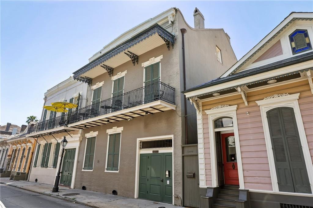 1225 BOURBON Street C