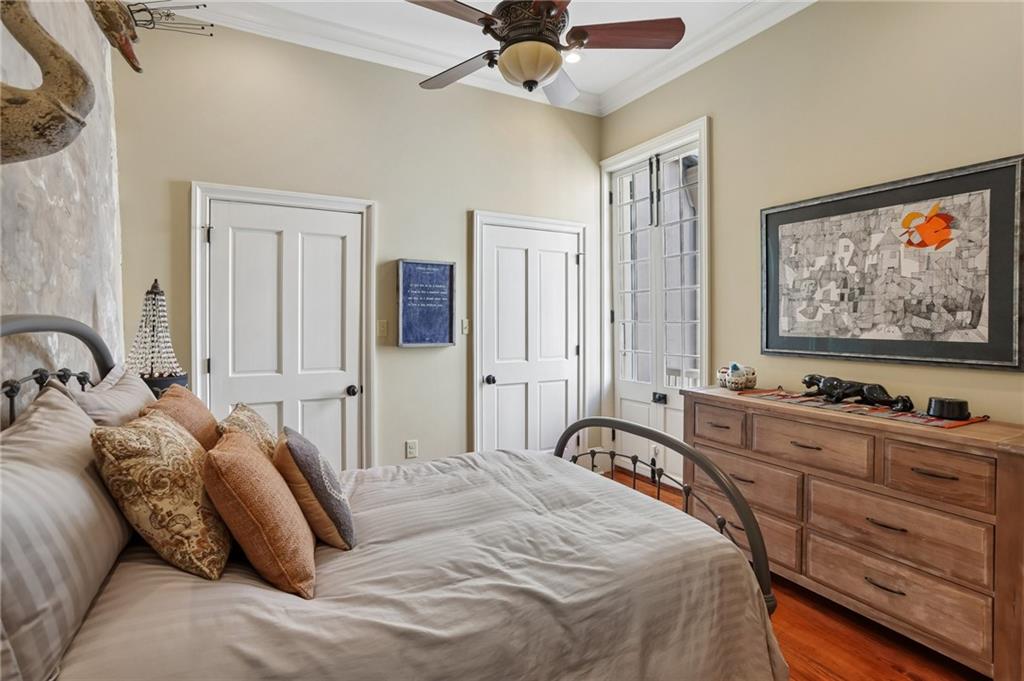 1225 BOURBON Street C