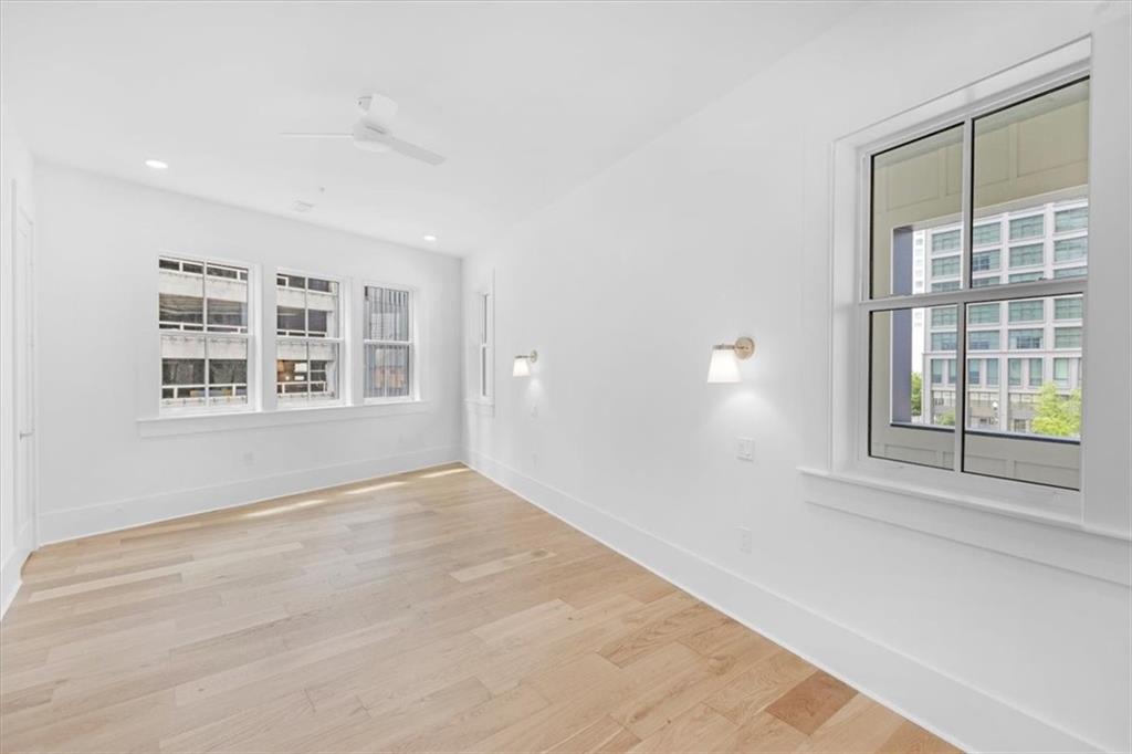 875 O'KEEFE Avenue 301
