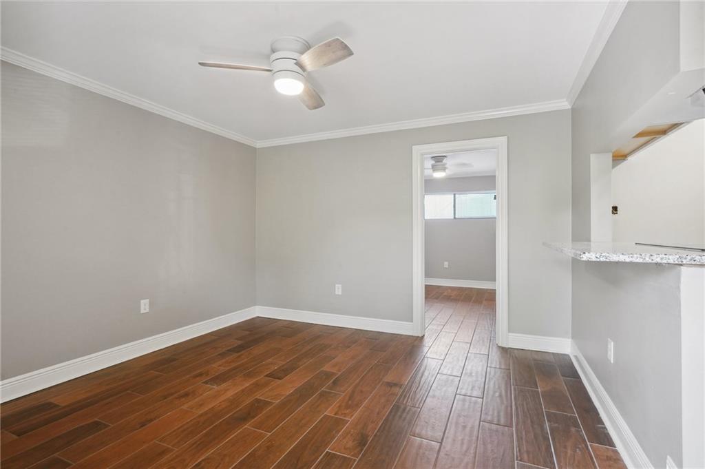 718 FRENCHMEN Street 10