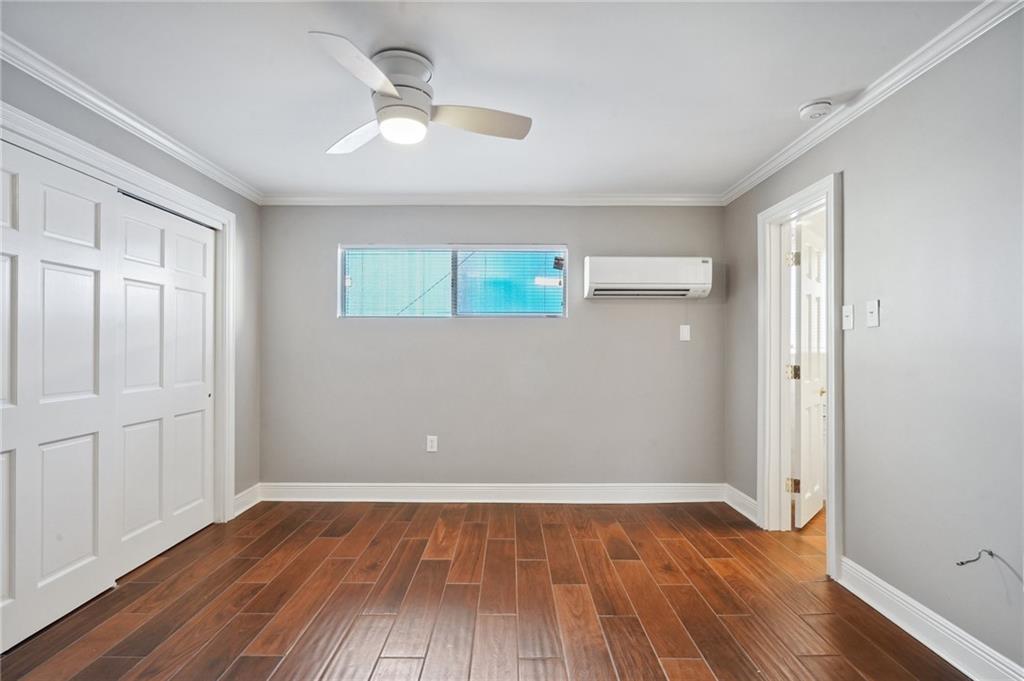 718 FRENCHMEN Street 10