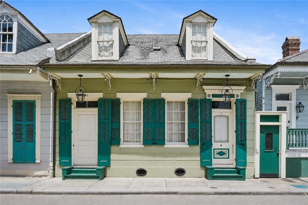 1019 ROYAL Street 5