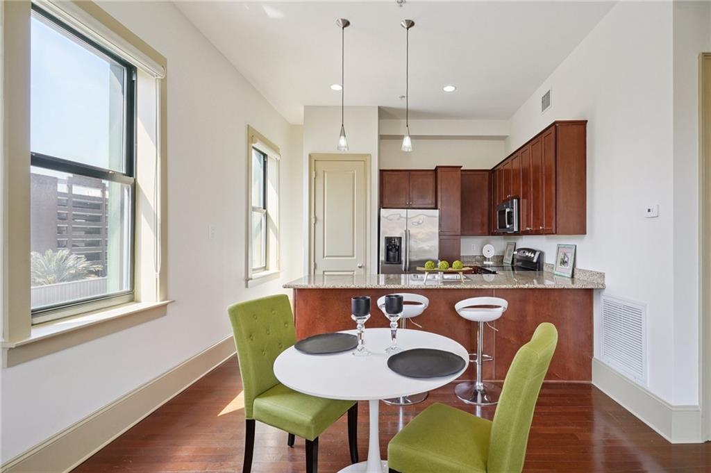 1201 CANAL Street 407