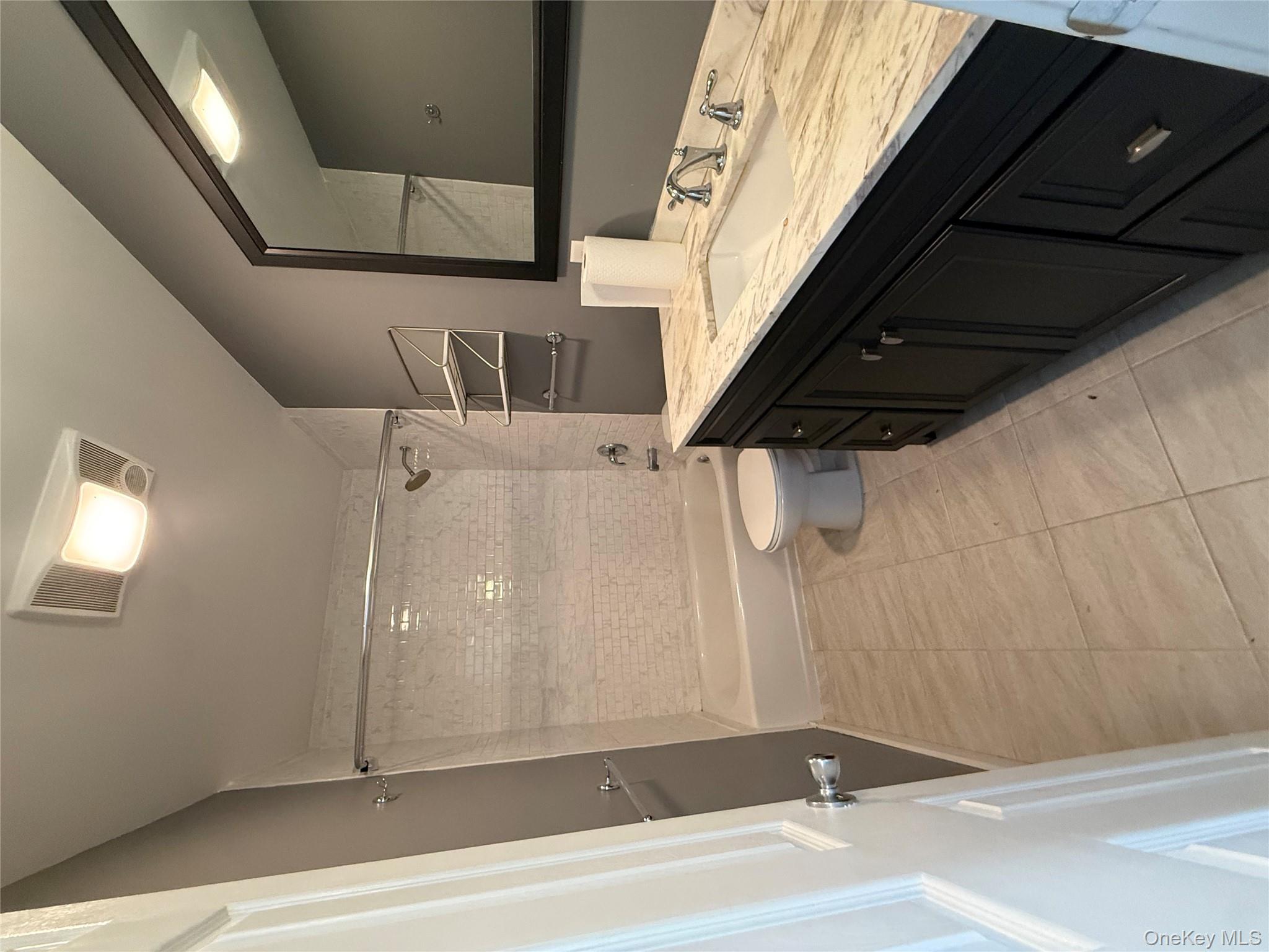 24 Saint James Place Unit: Apt #1