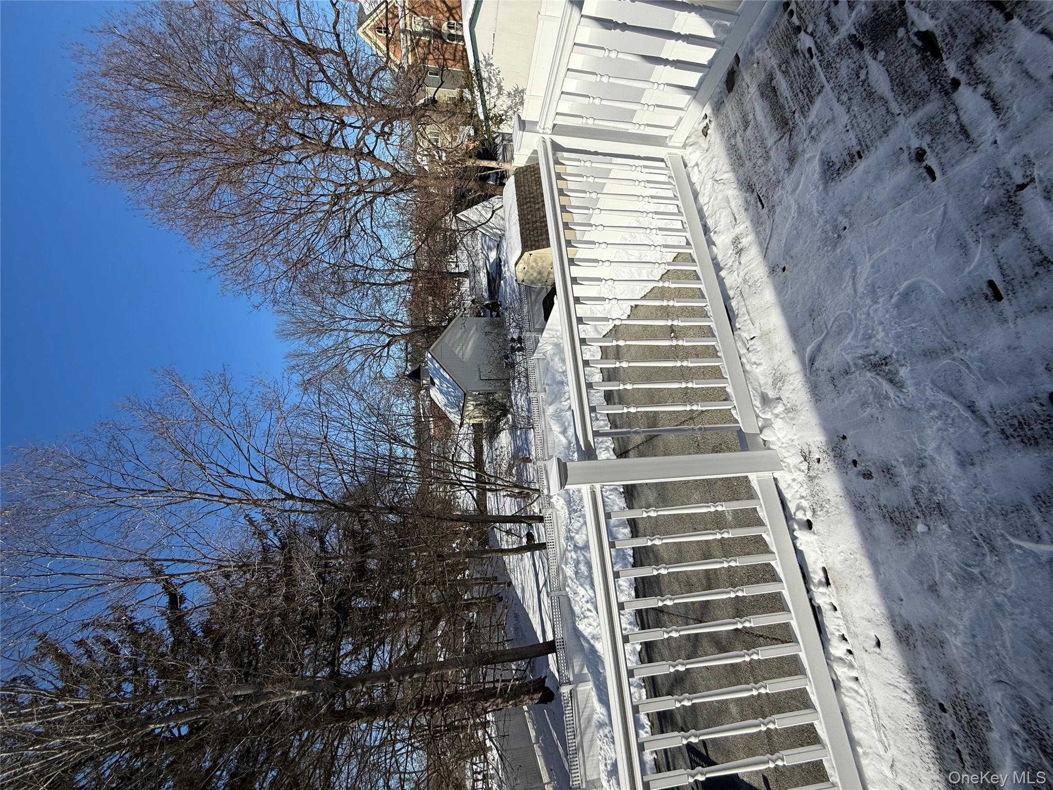 24 Saint James Place Unit: Apt #1