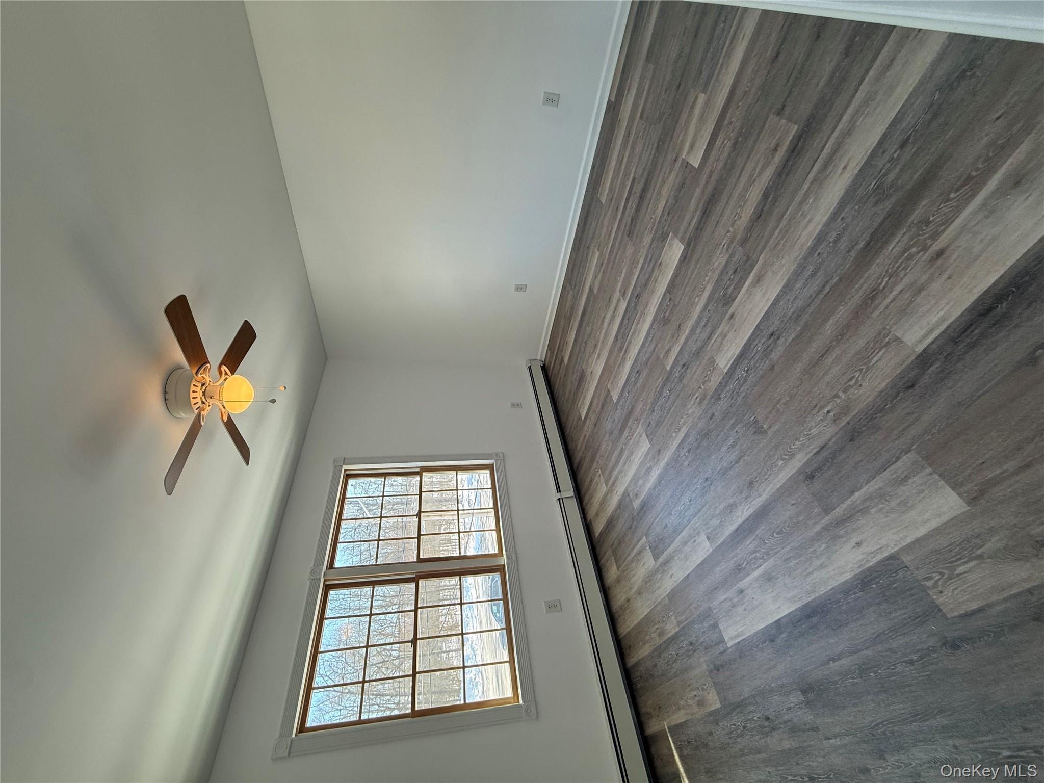 24 Saint James Place Unit: Apt #1