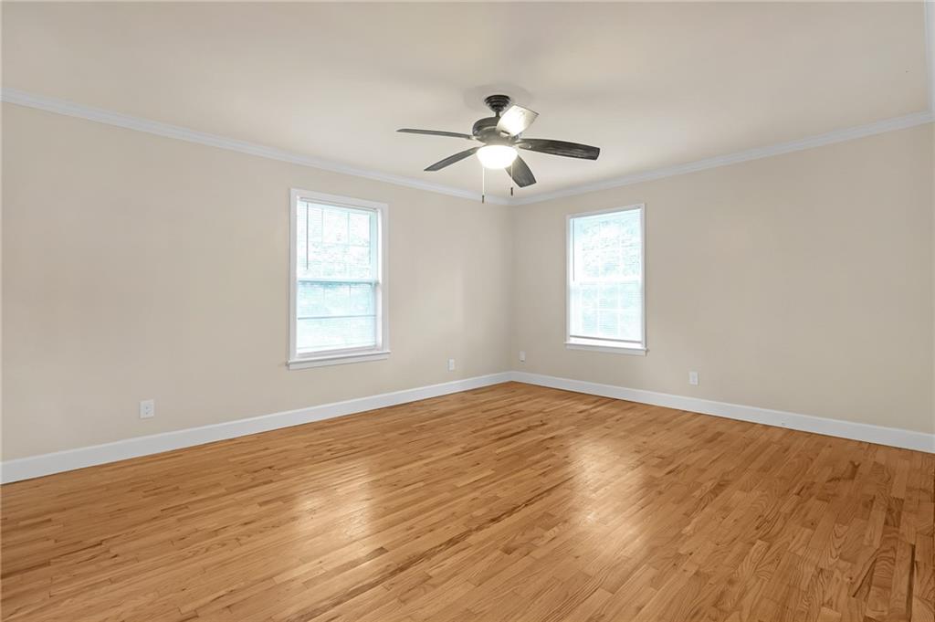 500 OAKVIEW Drive