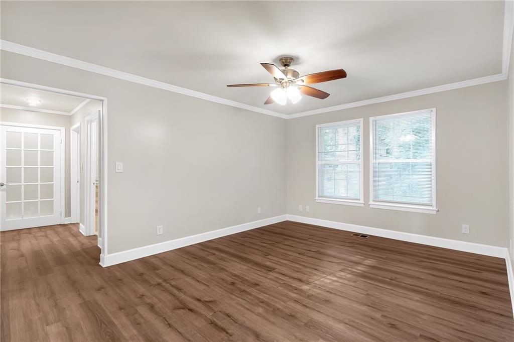 500 OAKVIEW Drive