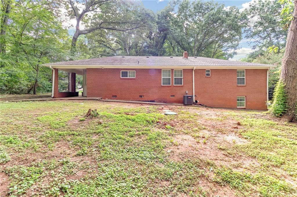 500 OAKVIEW Drive