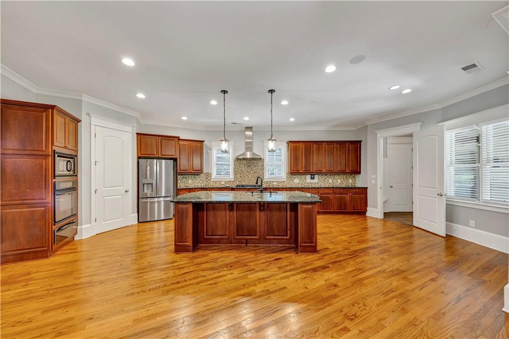 3243 BAKEWELL Street