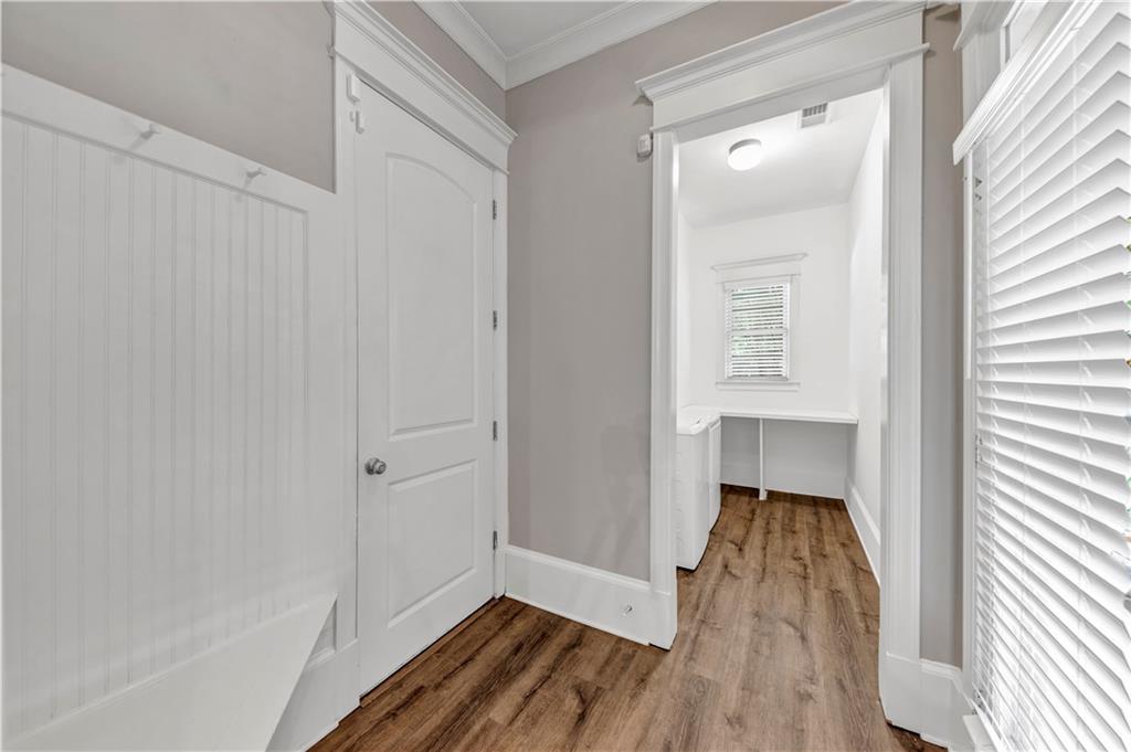 3243 BAKEWELL Street