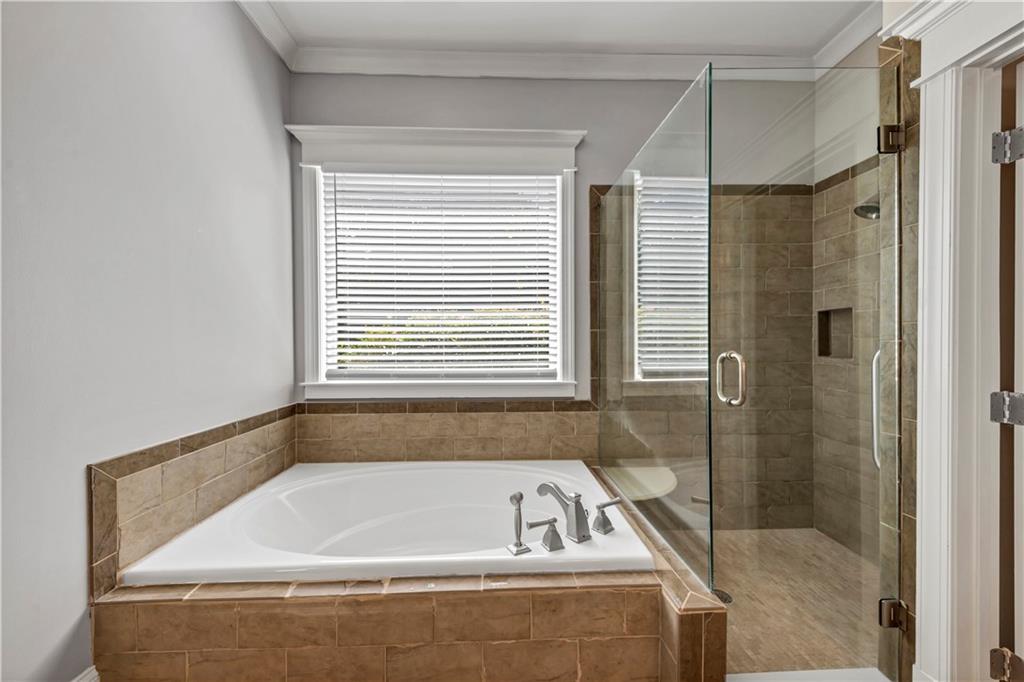 3243 BAKEWELL Street