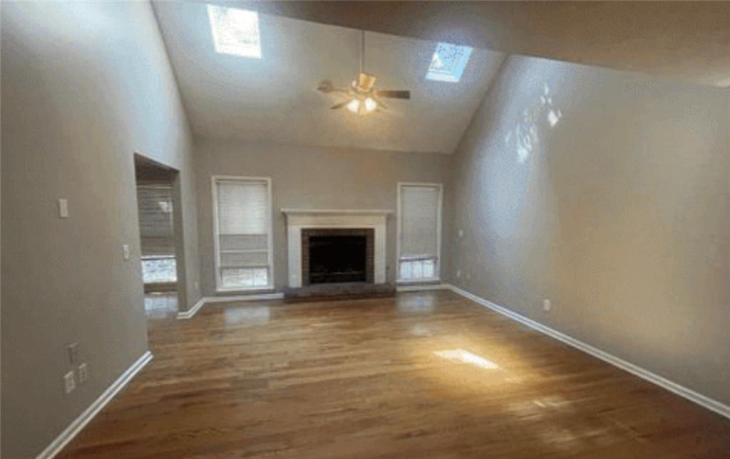 1347 Velvet Creek Way SW