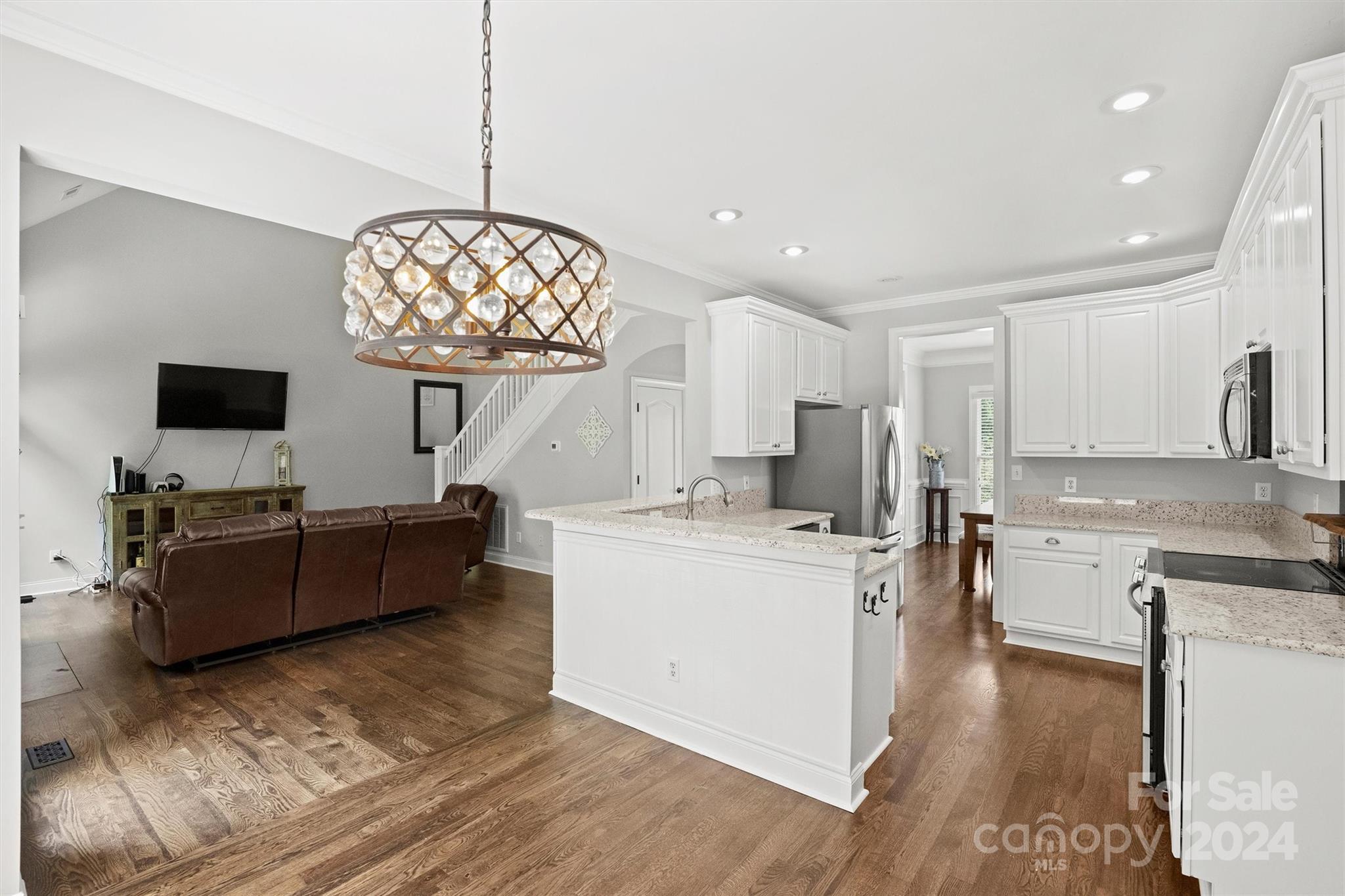 5079 Cramer Woods Drive