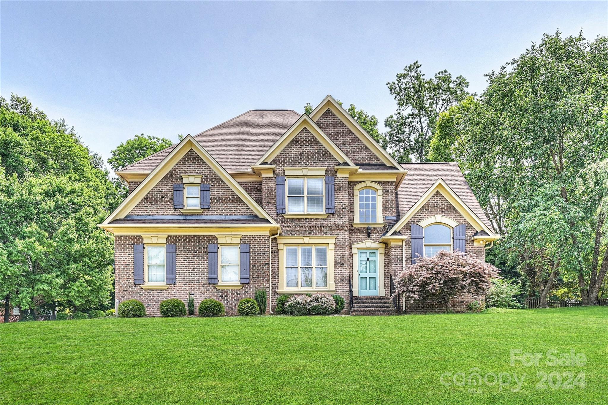 5079 Cramer Woods Drive