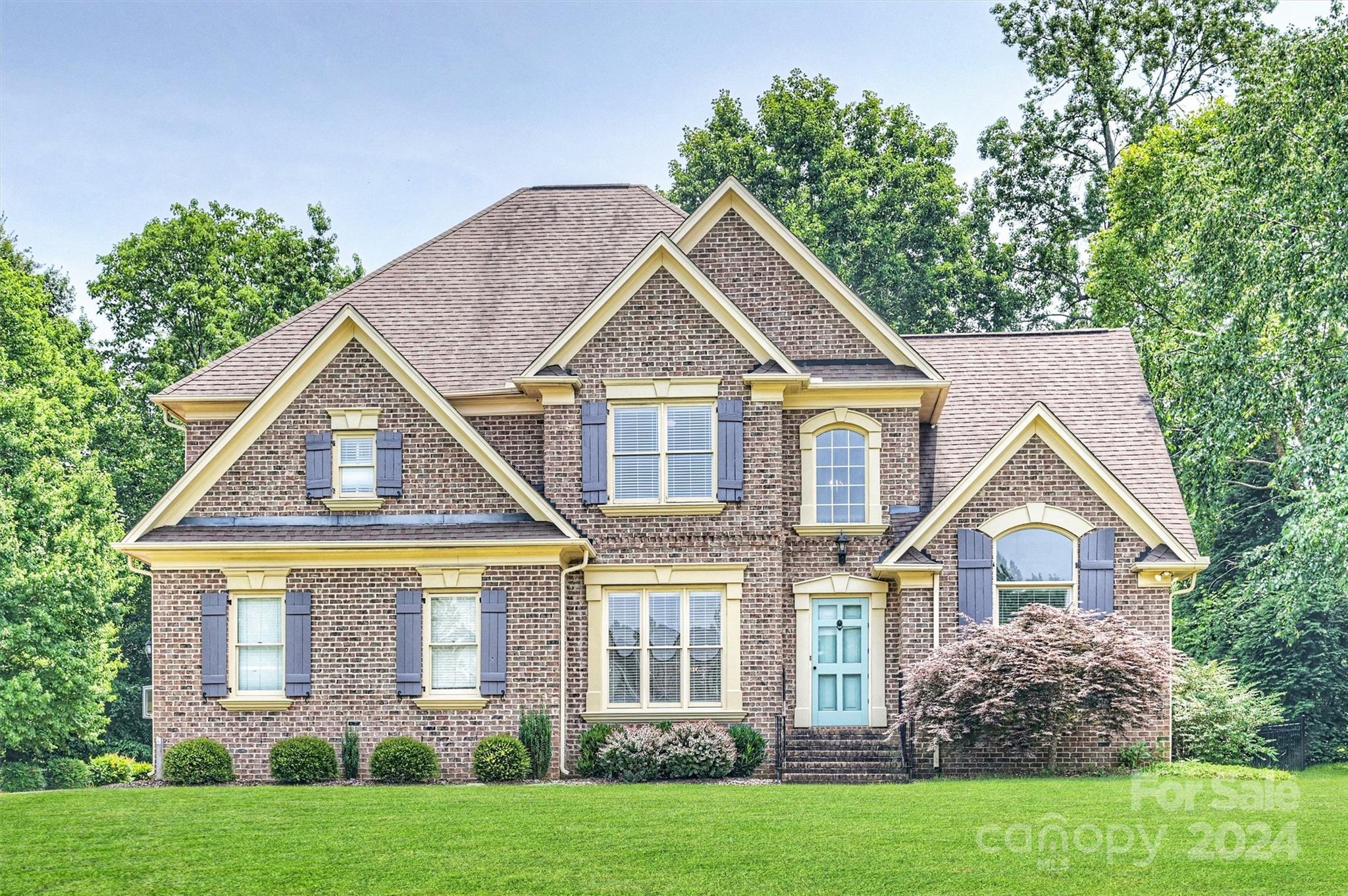 5079 Cramer Woods Drive