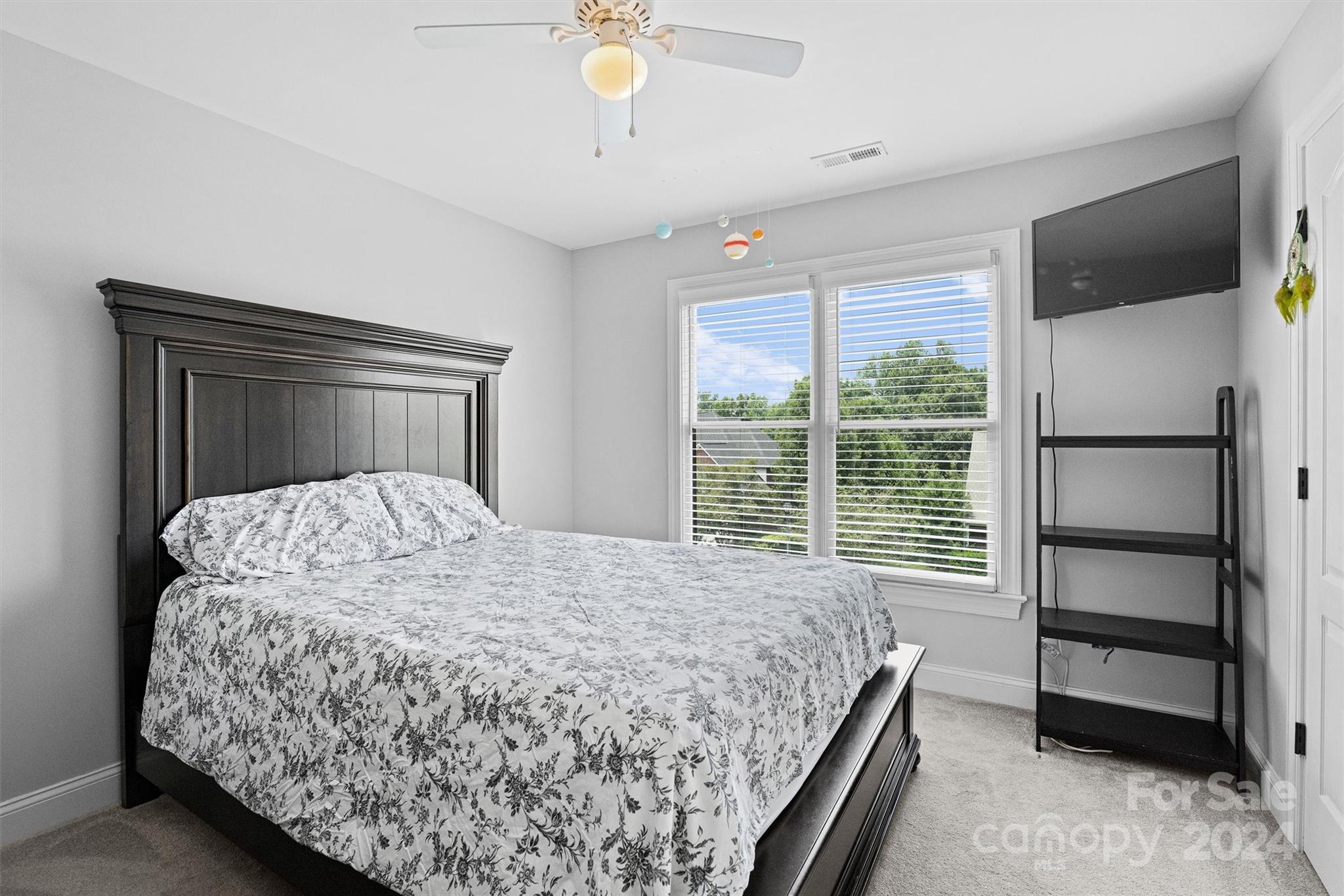 5079 Cramer Woods Drive