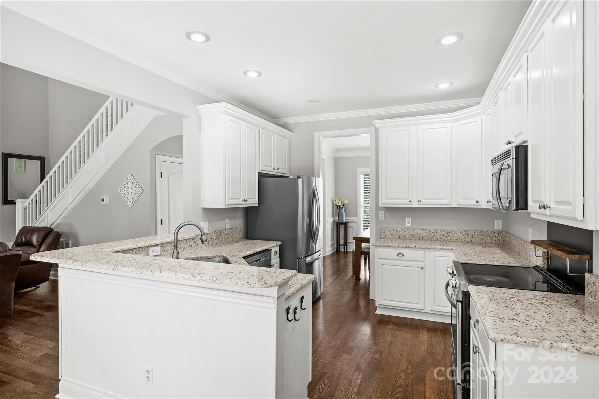 5079 Cramer Woods Drive