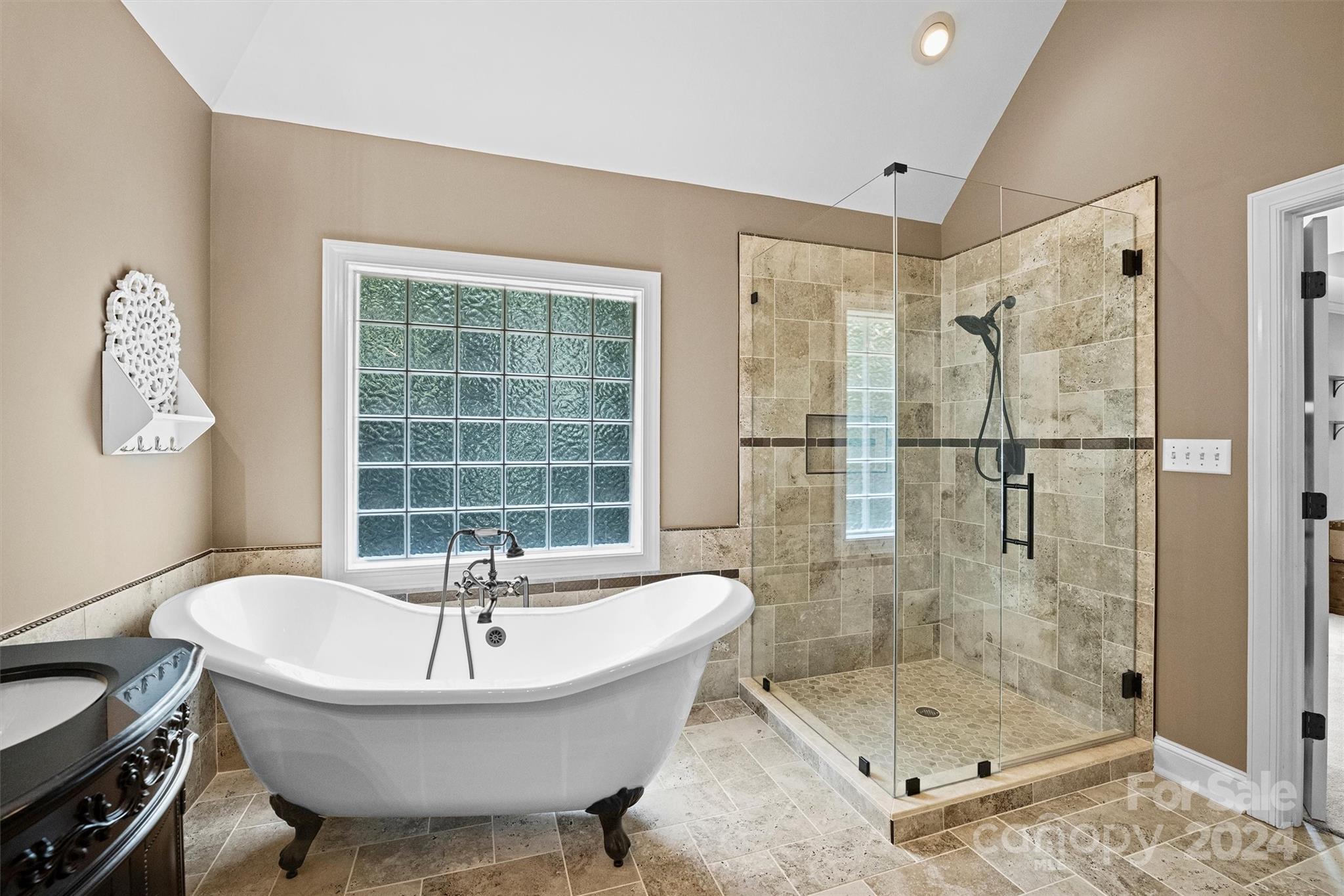 5079 Cramer Woods Drive