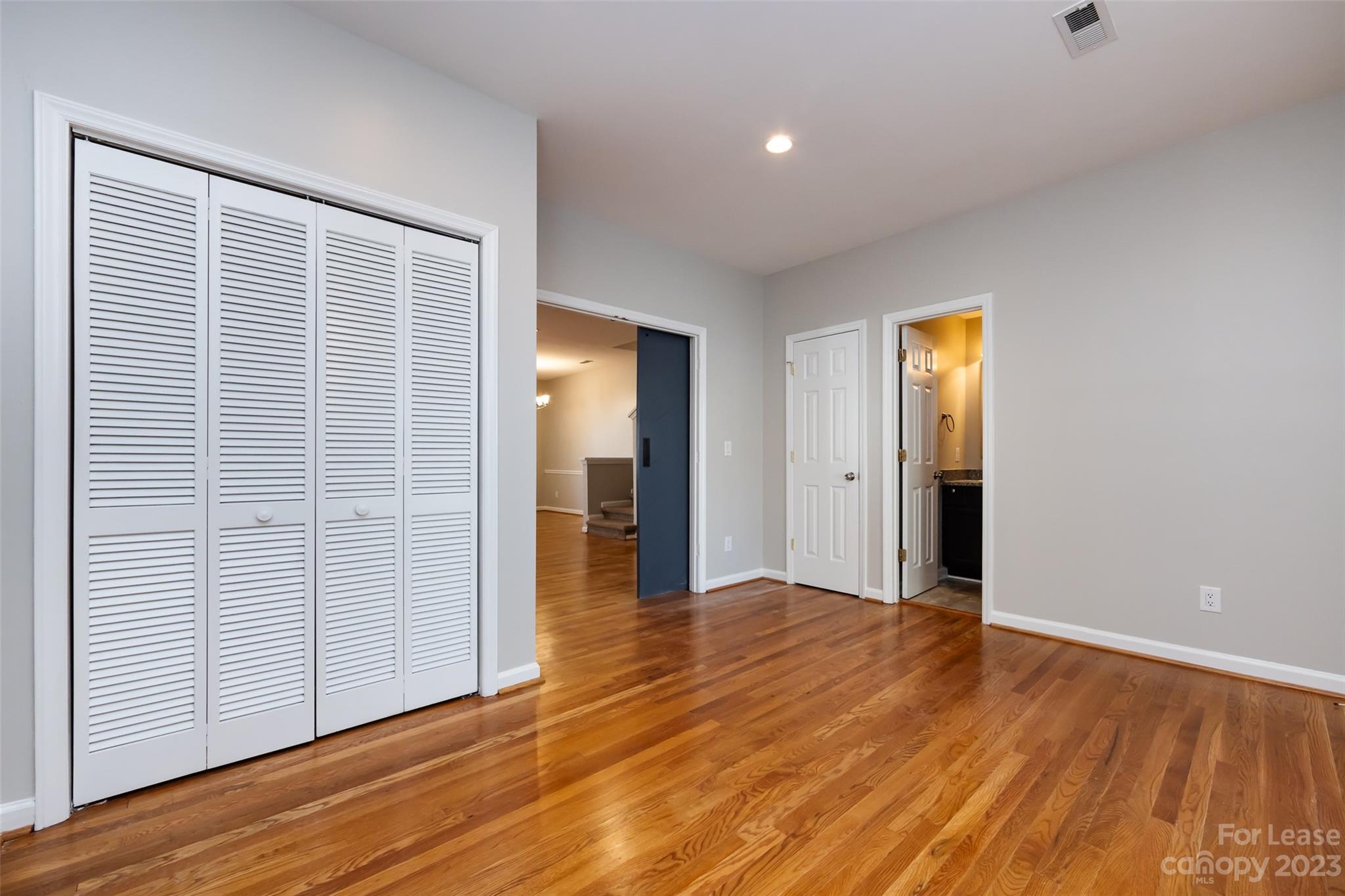 412 Clarkson Green Street