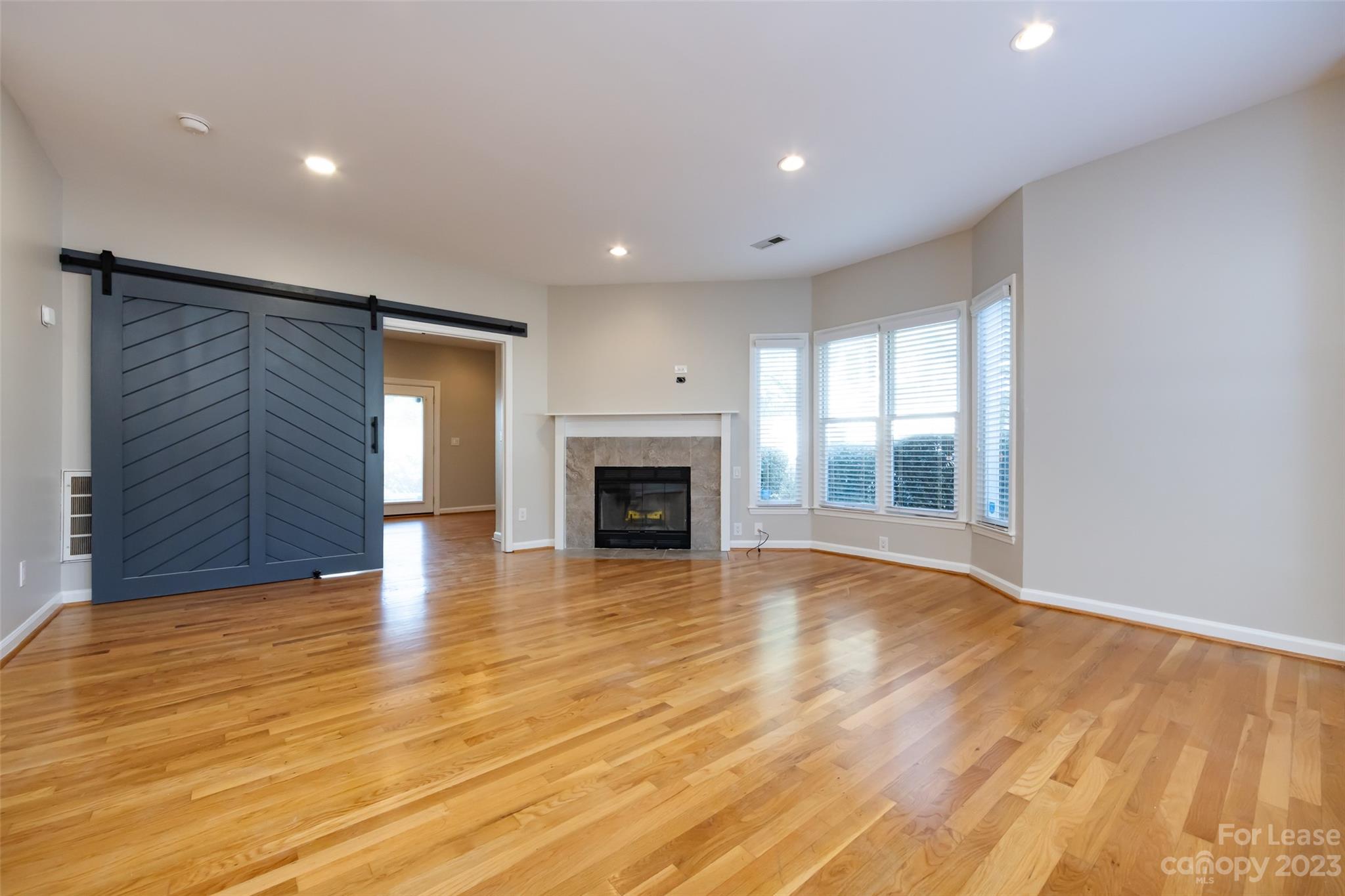 412 Clarkson Green Street