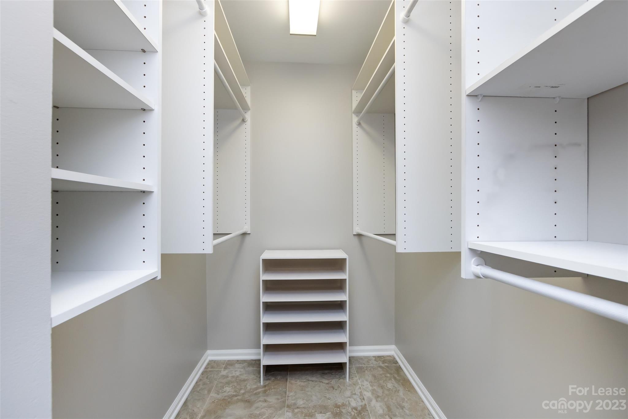 412 Clarkson Green Street