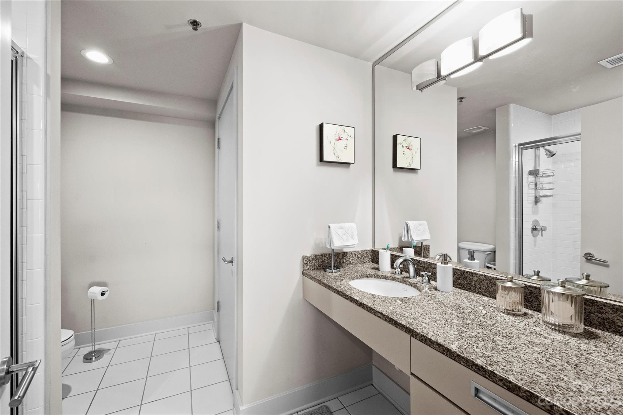 1133 Metropolitan Avenue Unit: 313