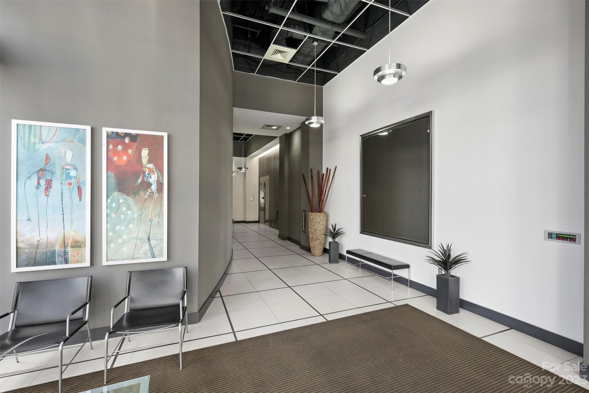 1133 Metropolitan Avenue Unit: 313