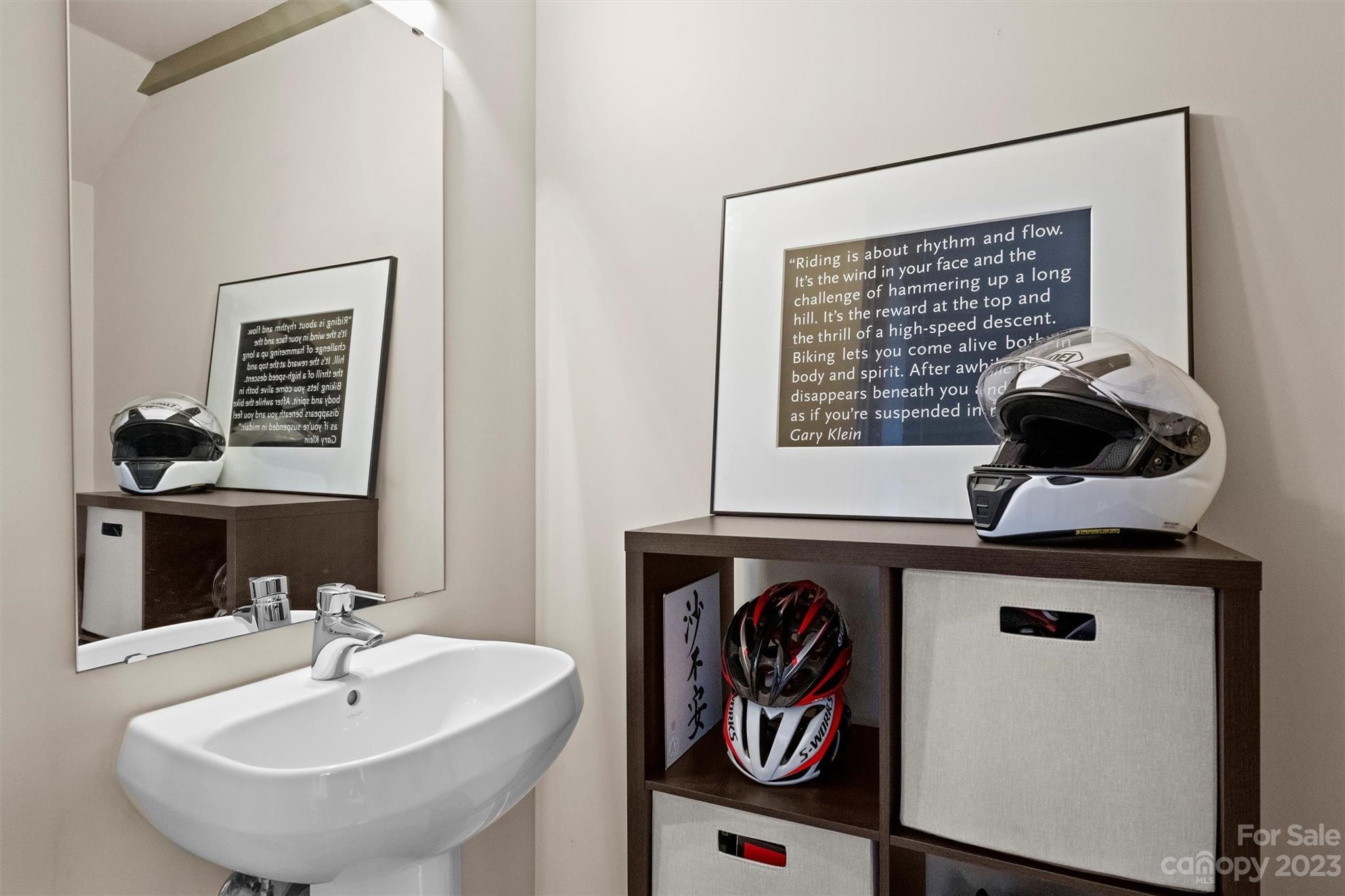 1133 Metropolitan Avenue Unit: 313