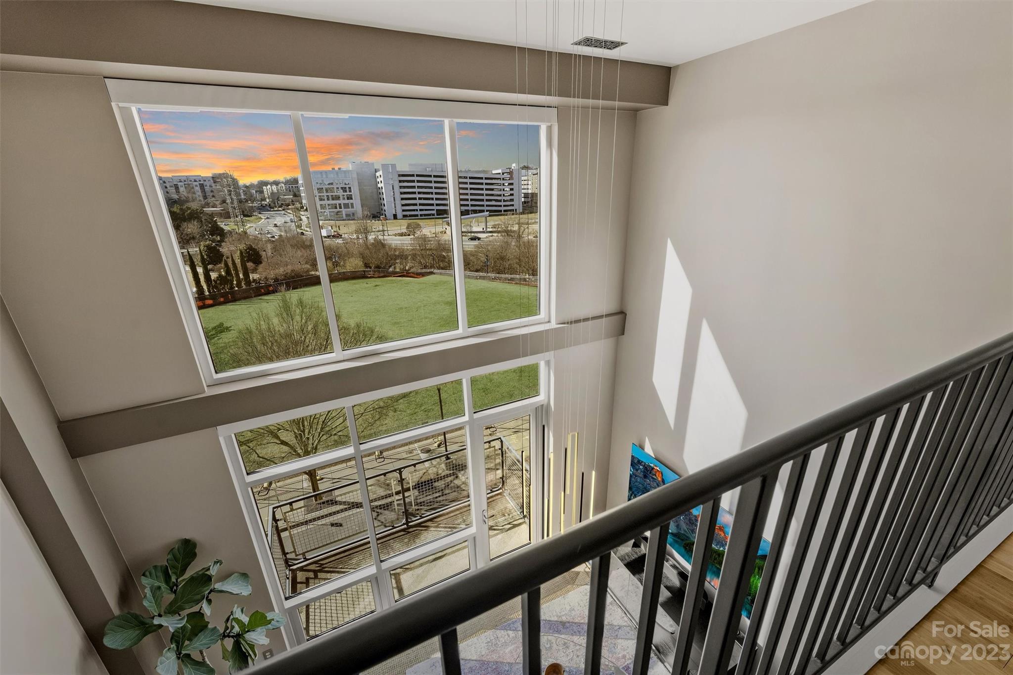 1133 Metropolitan Avenue Unit: 313