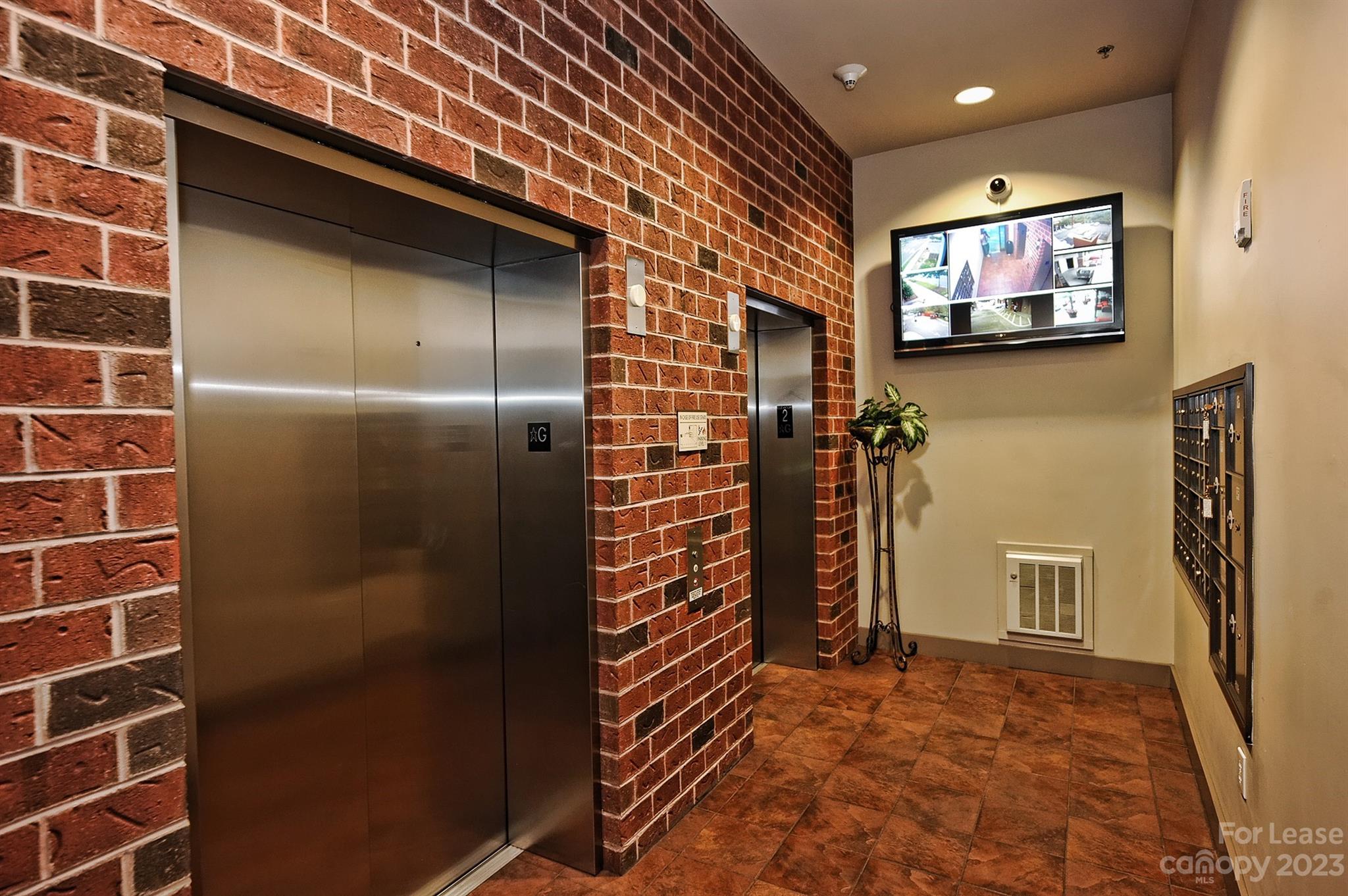 715 N Graham Street Unit: 603