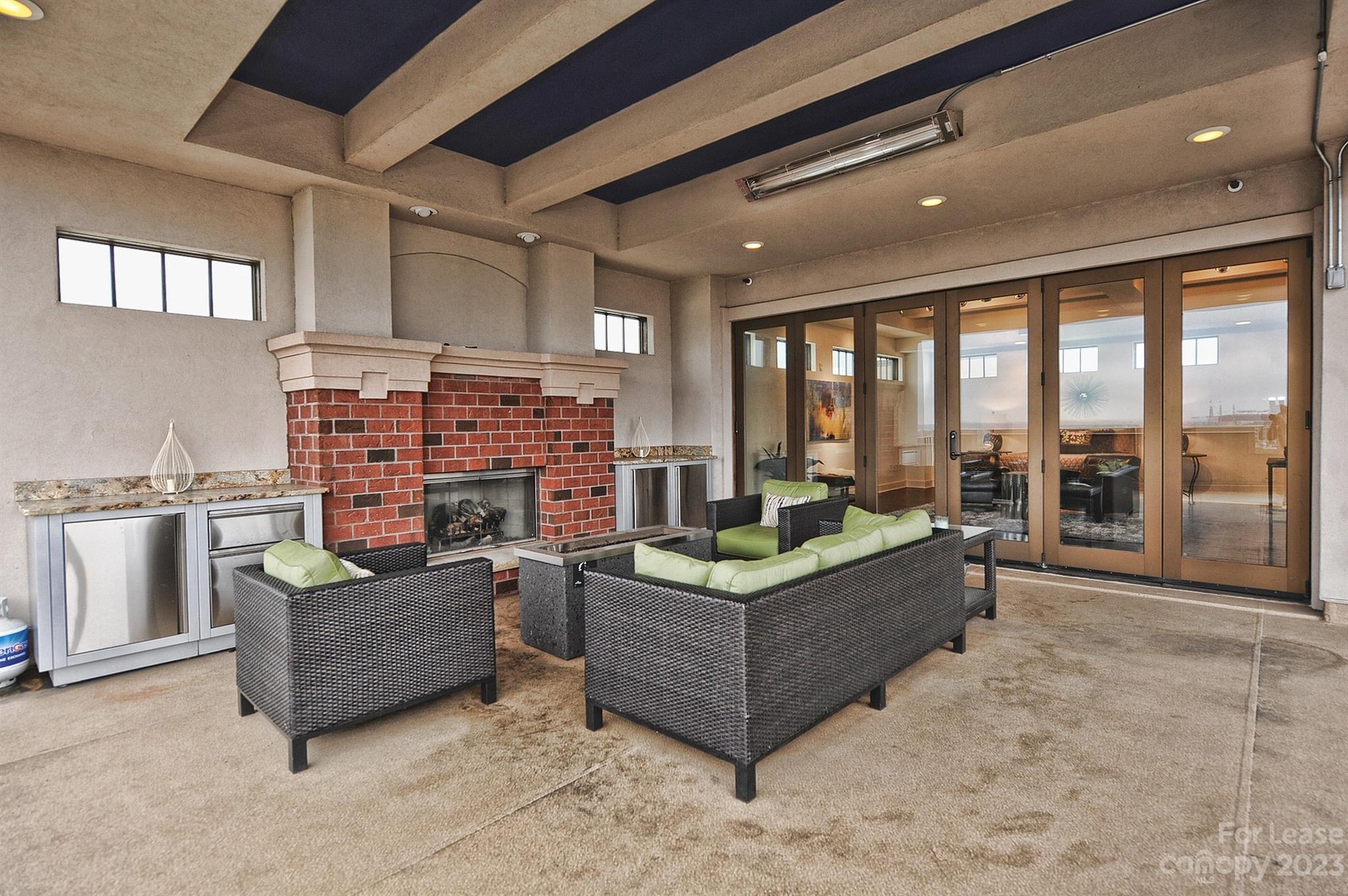 715 N Graham Street Unit: 603