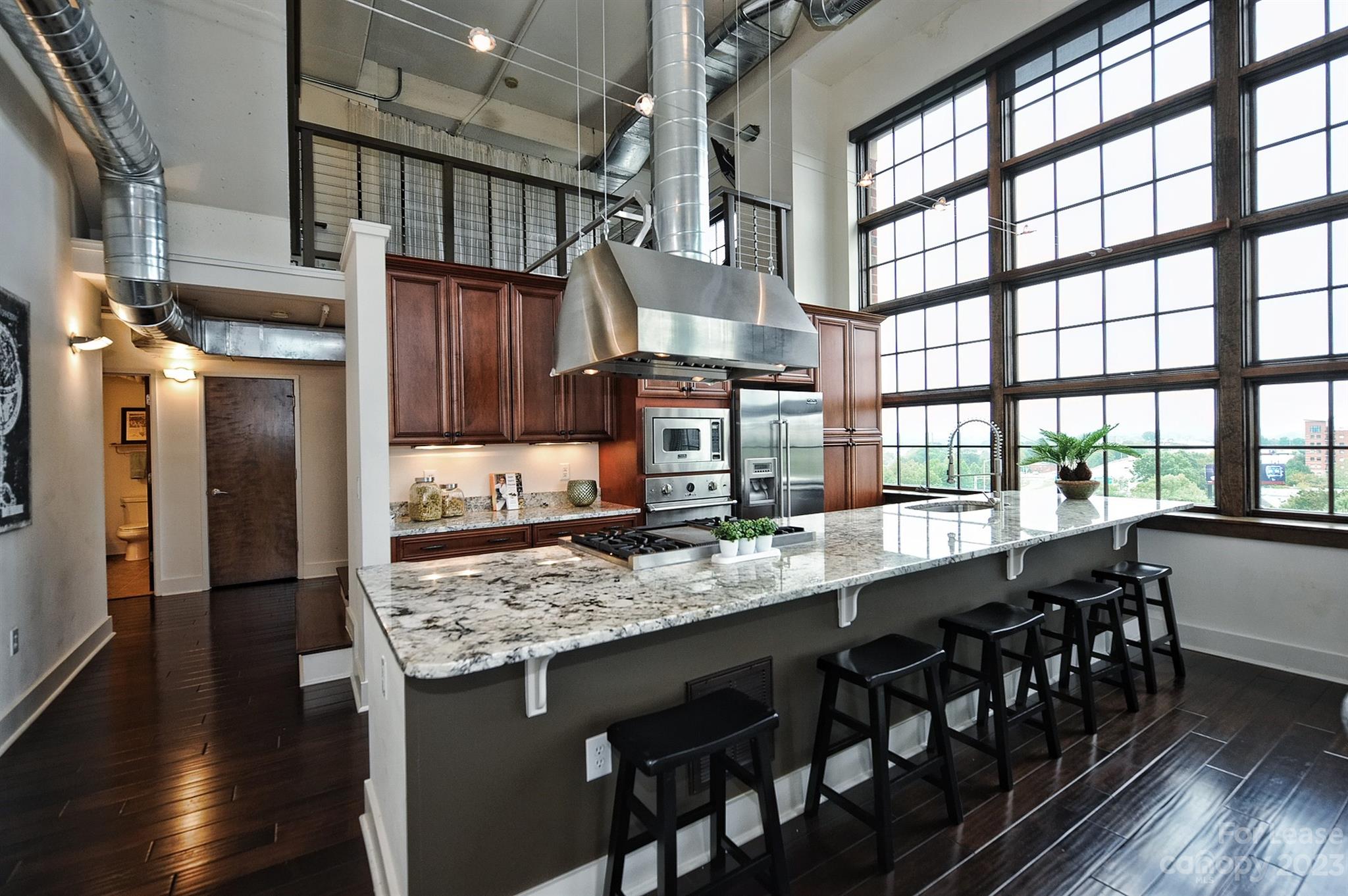 715 N Graham Street Unit: 603